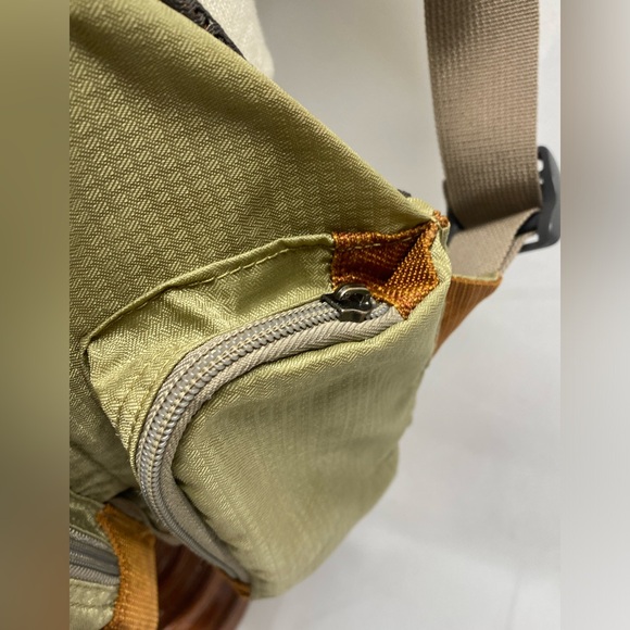 fishpond fly fishing vest - Picture 4 of 8